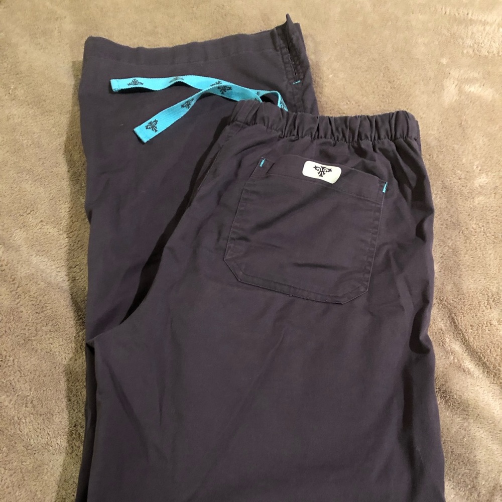 Med Couture Scrub Bottom